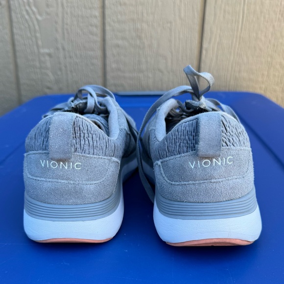Vionic Delmar Remy.  Light grey. - Picture 7 of 12